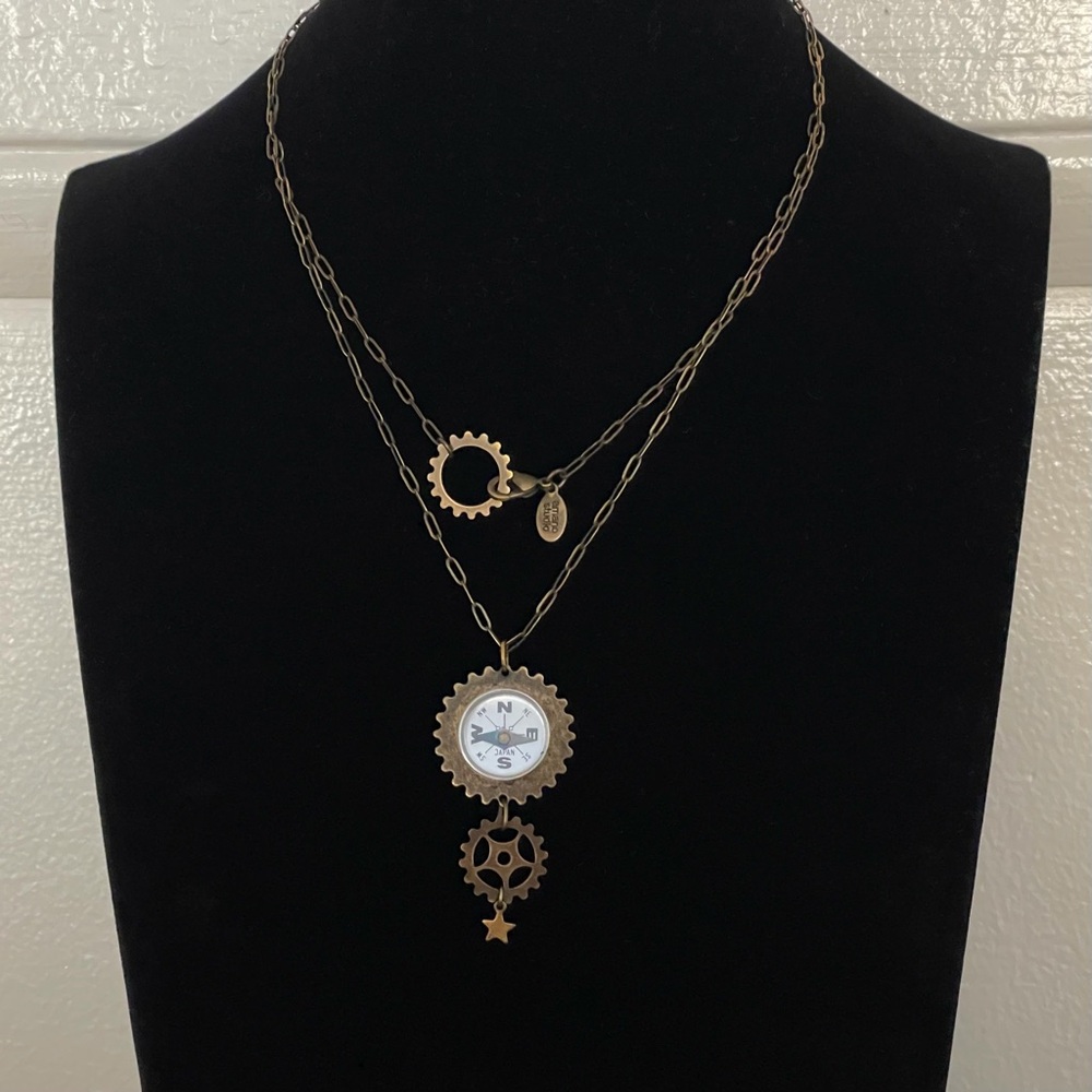 Vintage-Inspired Compass Pendant Brass Necklace.